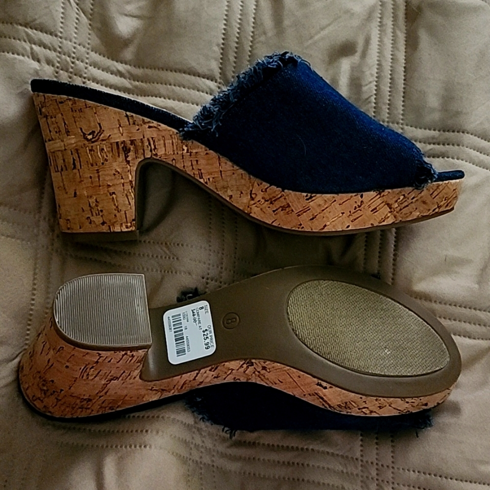 BRAND NEW DENIM 3 INCH HEELS! 😍 SIZE 8 CATO BRAND! SUMMER TO FALL FASHION!